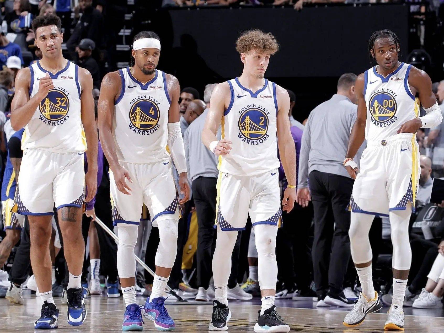 择略显犹豫 择略显犹豫